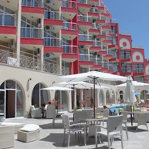 Hotel apartamentowy Rose Garden Omax, Słoneczny Brzeg